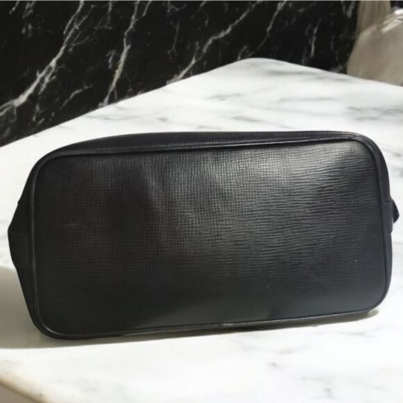 Hunting World Black Leather Toiletry Bag - Picture 2 of 11
